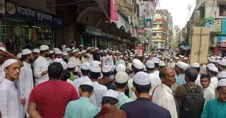 ময়মনসিংহে মাদ্রাসা শিক্ষককে স্থায়ী বহিষ্কারসহ ৪ দাবিতে বিক্ষোভ